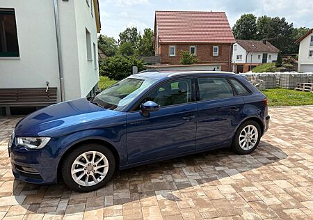 Audi A3 1.4 TFSI Sportback Attraction