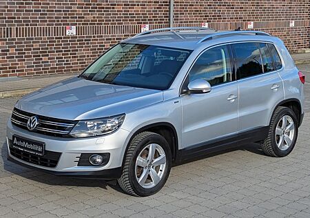 VW Tiguan Volkswagen LOUNGE 2.0 TDI`DSG´ 4MOTION SPORT & STYLE