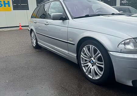 BMW 330d touring -