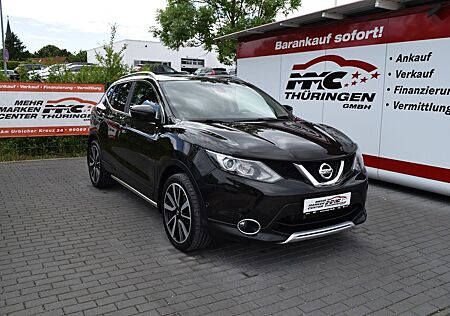 Nissan Qashqai Tekna Xtronic TÜV 01.2026