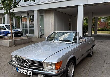 Mercedes-Benz 350 SL TYP107 Cabrio Automatik.-Oldtimer !