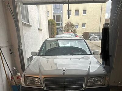 Mercedes-Benz C 180 CLASSIC Classic