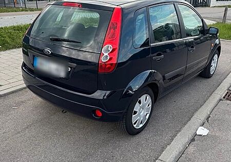 Ford Fiesta 1,3 51 kW Ambiente Ambiente