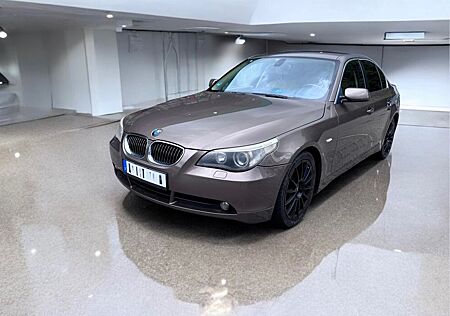 BMW 523i A - Benziner Automatik