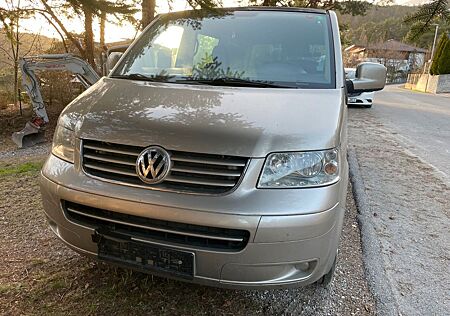 VW T5 Caravelle Volkswagen , Comfortline 1,9 TDI D-PF