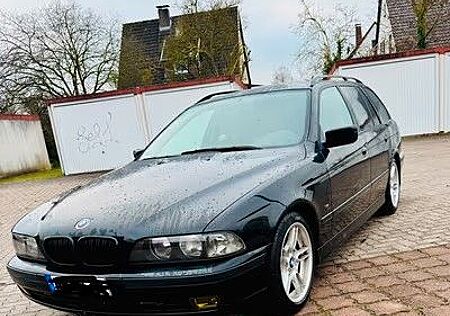 BMW 520i Touring E39 Leder M-Lenkrad
