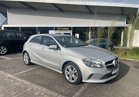 Mercedes-Benz A 180 BlueEfficiency 1 Hand !! 1 Jahr Garantie