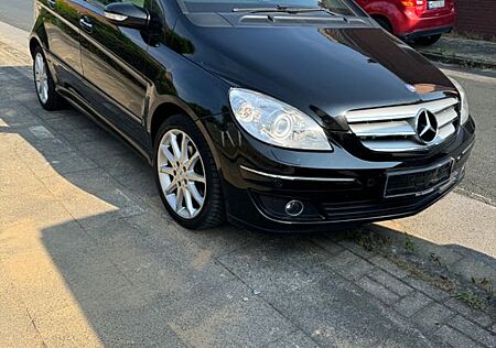 Mercedes-Benz B 180 CDI -