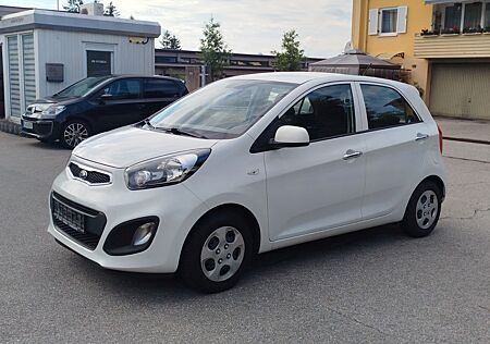 Kia Picanto 1.0 Dream Team Edition