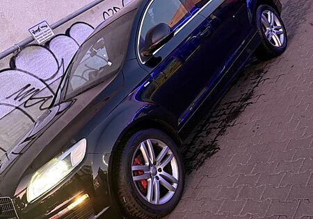 Audi Q7 4.2 FSI quattro tiptronic -