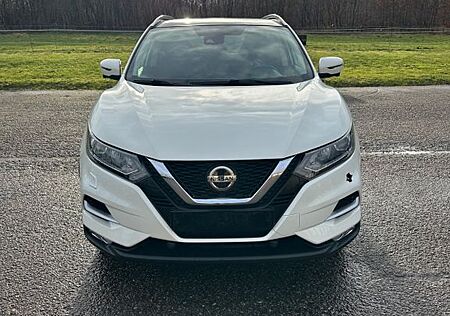 Nissan Qashqai 1.2 benzin N-Connecta