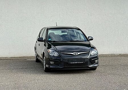 Hyundai i30 gebraucht kaufen Hyundai i30 1.4 Classic