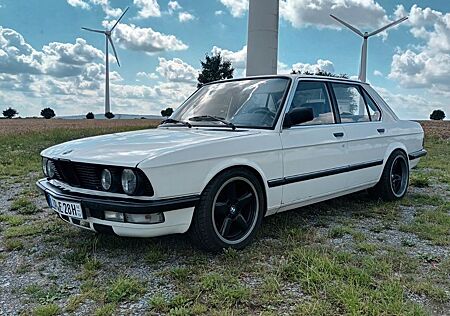 BMW 520i H-Kennzeichen Alu eFH Servo ZV