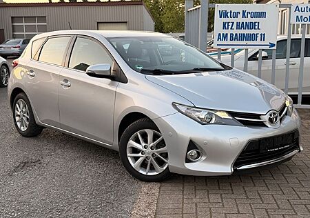 Toyota Auris 1,3 VVT-I "Start Edition"
