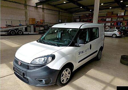 Fiat Doblo Doblò SX Kasten NAVI*Tempom"8-fach bereift*Kl...