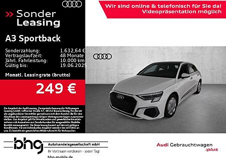 Audi A3 Sportback 30 TDI S-tronic S-Line Pano Matrix