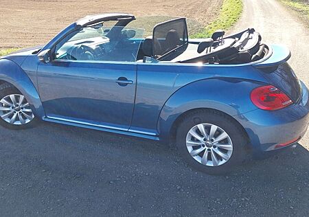 VW Beetle Volkswagen 2.0 TDI 81kW BMT Design Cabriolet Design