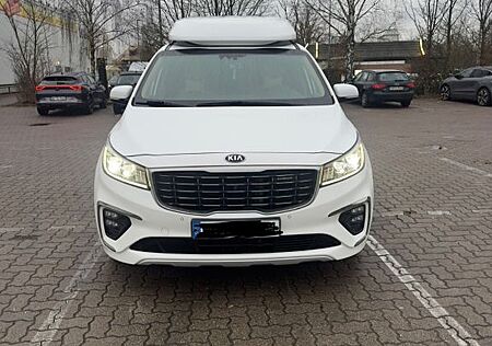 Kia Carnival HI-Limousine President