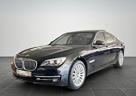 BMW 750d xDrive*ACC*KAMERA*SOFTCLOSE*KEYLESS*SHD*H&K