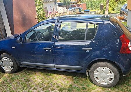Dacia Sandero 1.2 16V 75 -