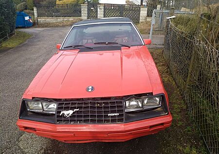 Ford Mustang Ghia , Bj.1979