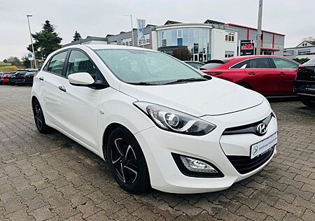Hyundai i30 +KLIMA+ALU+TÜV+SERVICE NEU+