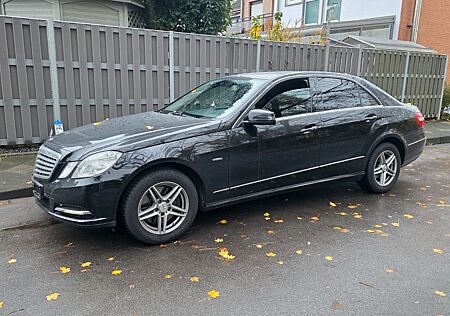 Mercedes-Benz E 350 BlueEFFICIENCY -