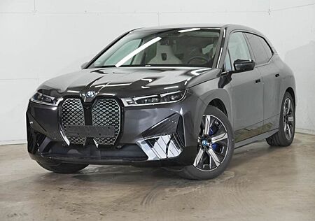BMW iX xDrive40 Sportpaket M-Lenkrad Laser 360° ACC