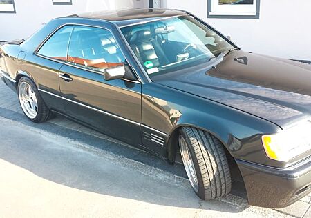 Mercedes-Benz CE 300 24V