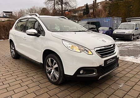 Peugeot 2008 Allure NAVI T.LEDER AHK PDC