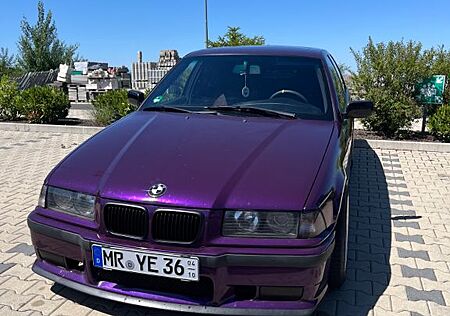 BMW 320 323i e36 TÜV 04.2027