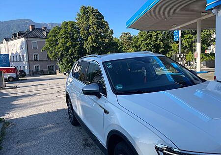 VW Tiguan Allspace Volkswagen 2.0 TDI SCR 140kW DSG 4MOT I...
