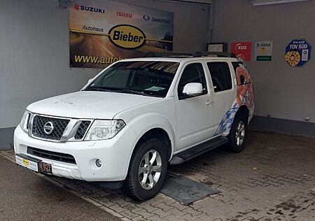 Nissan Pathfinder 2.5 dCi Aut. LE