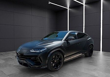 Lamborghini Urus PERFORMANTE Carbon Nero Nemesis Matt
