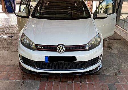VW Golf Volkswagen 2.0 TSI DSG GTI GTI