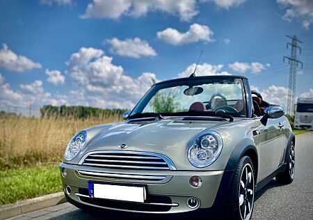 Mini Cooper Cabrio * SIDEWALK*SCHICK*TÜV NEU*TOP