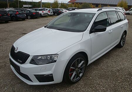 Skoda Octavia Combi RS DAB/Navi/Standheizung/Spurhalte