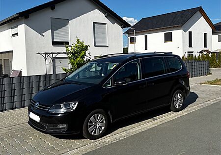 VW Sharan Volkswagen 2.0 TDI SCR DSG BMT Comfortline Comfo...