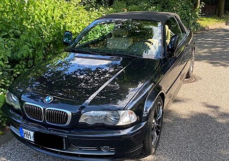 BMW 330Ci -
