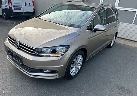 VW Touran Volkswagen 1.4 TSI Highline*7-Sitze*Massage-Sitz*