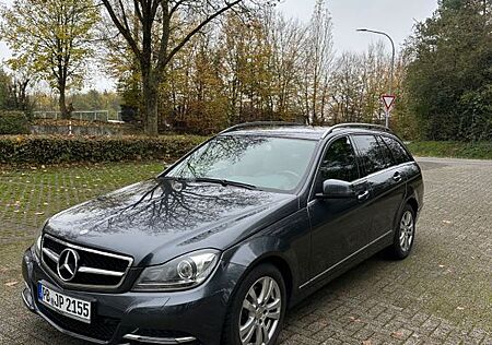 Mercedes-Benz C 220 CDI 4MATIC T ELEGANCE Autom. ELEGANCE