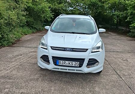 Ford Kuga 2,0 TDCi 2x4 110kW SYNC Edition SYNC Ed...