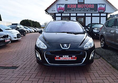Peugeot 308 SW 7 SITZE,AUTOMATIK,PANORAMADACH,NAVI,PDC