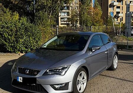 Seat Leon SC FR 1.4 TSI grau