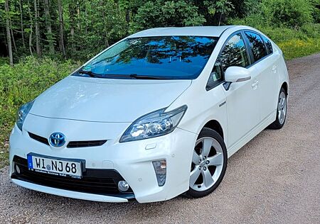 Toyota Prius III Executive LED Navi Kamera PDC Keyless
