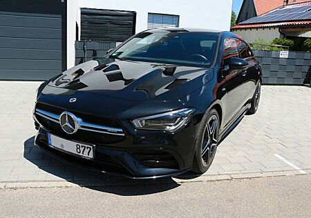 Mercedes-Benz CLA 45 AMG Shooting Brake CLA 35 AMG Shooting Brake Mercedes-AMG CLA 3...