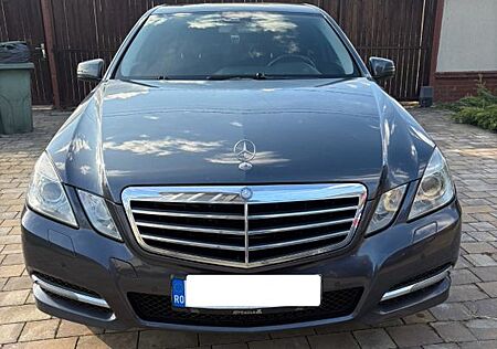 Mercedes-Benz E 350 CDI 4MATIC BlueEFFICIENCY AVANTG. AVAN...