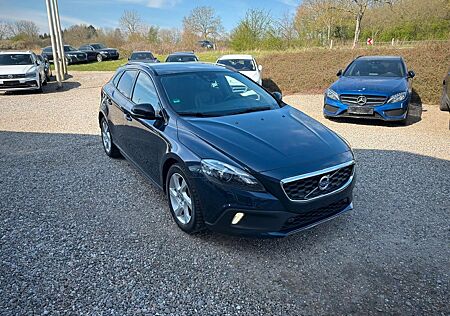 Volvo V40 Cross Country Summum PANO