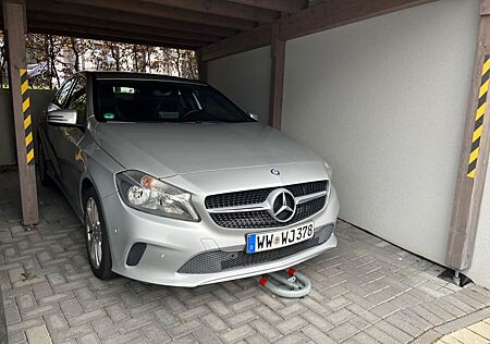 Mercedes-Benz A 180 d -