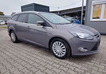 Ford Focus Turnier Champions Edition+KLIMA+SHZ+PDC